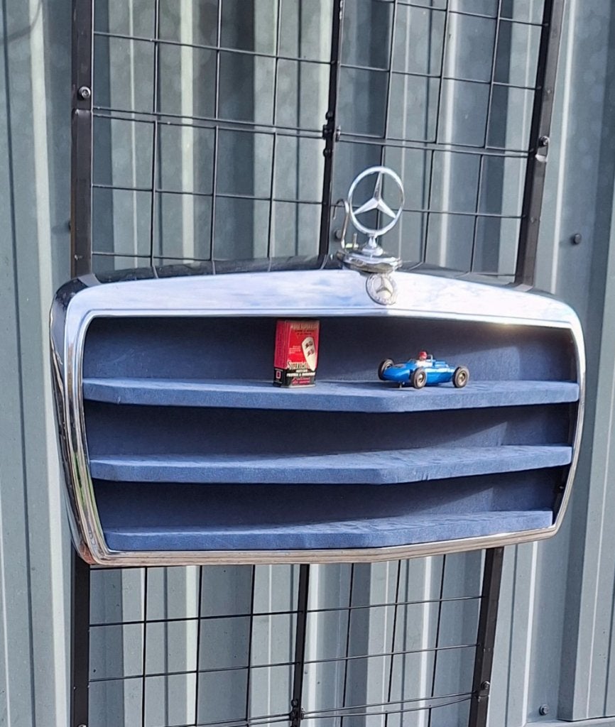 Showkast, display kast van een klassieke Mercedes grille😎, Ophalen, Gebruikt, Auto's