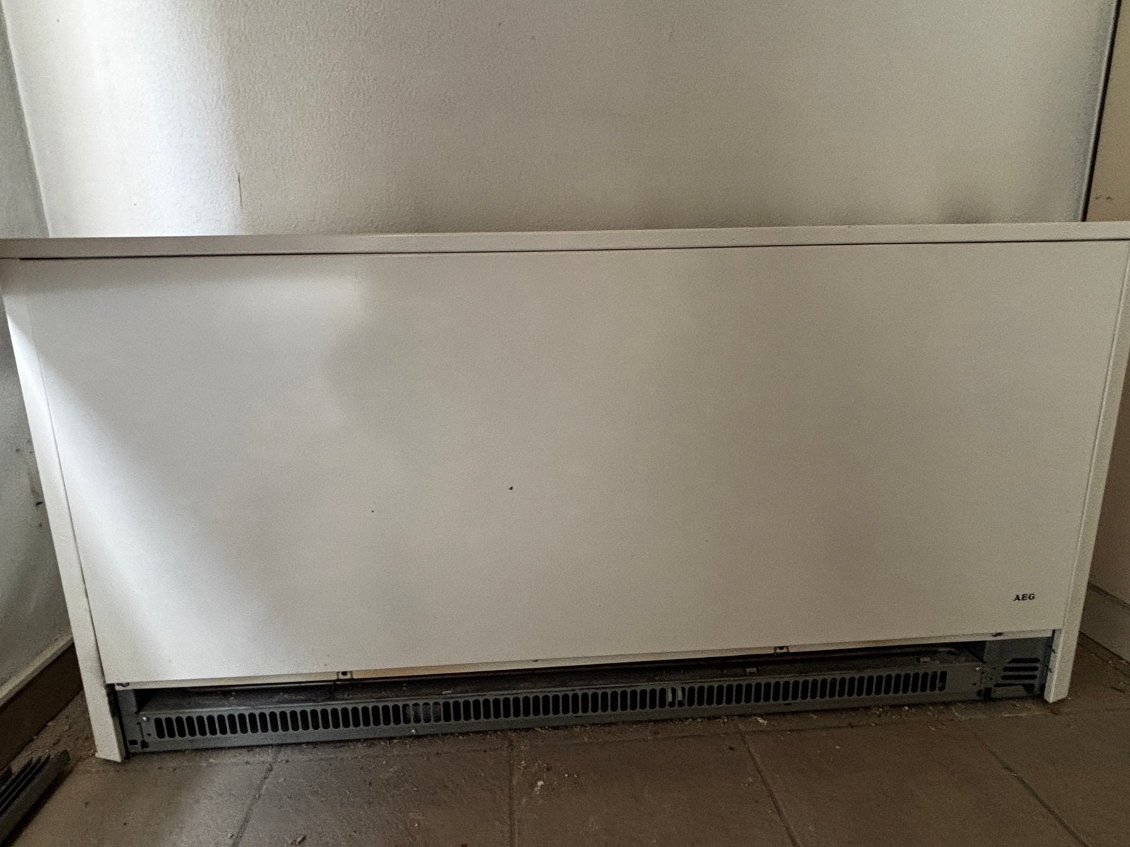 Moderne AEG WSP Elektrische Spaarkachel In Topstaat!, Ophalen, Zo goed als nieuw