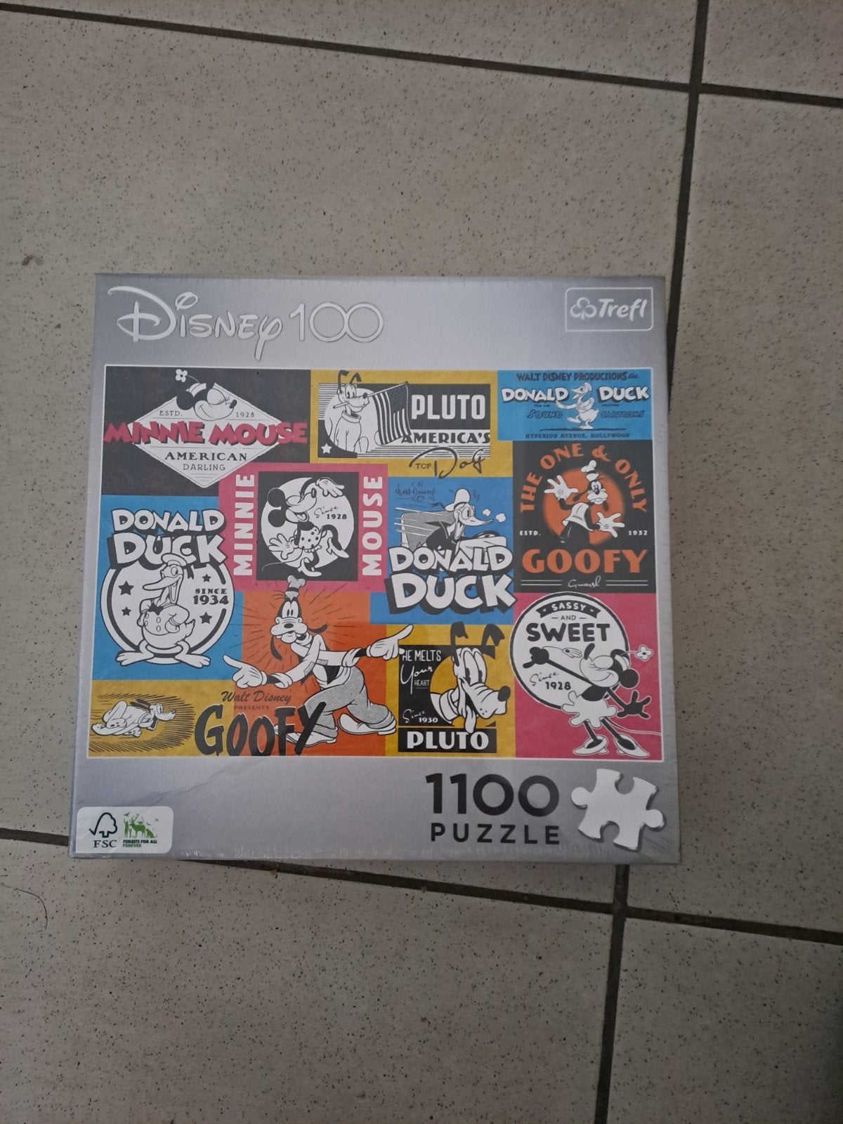Nieuwe Disney puzzel 1100 stukken te koop, Hobby en Vrije tijd, Ophalen