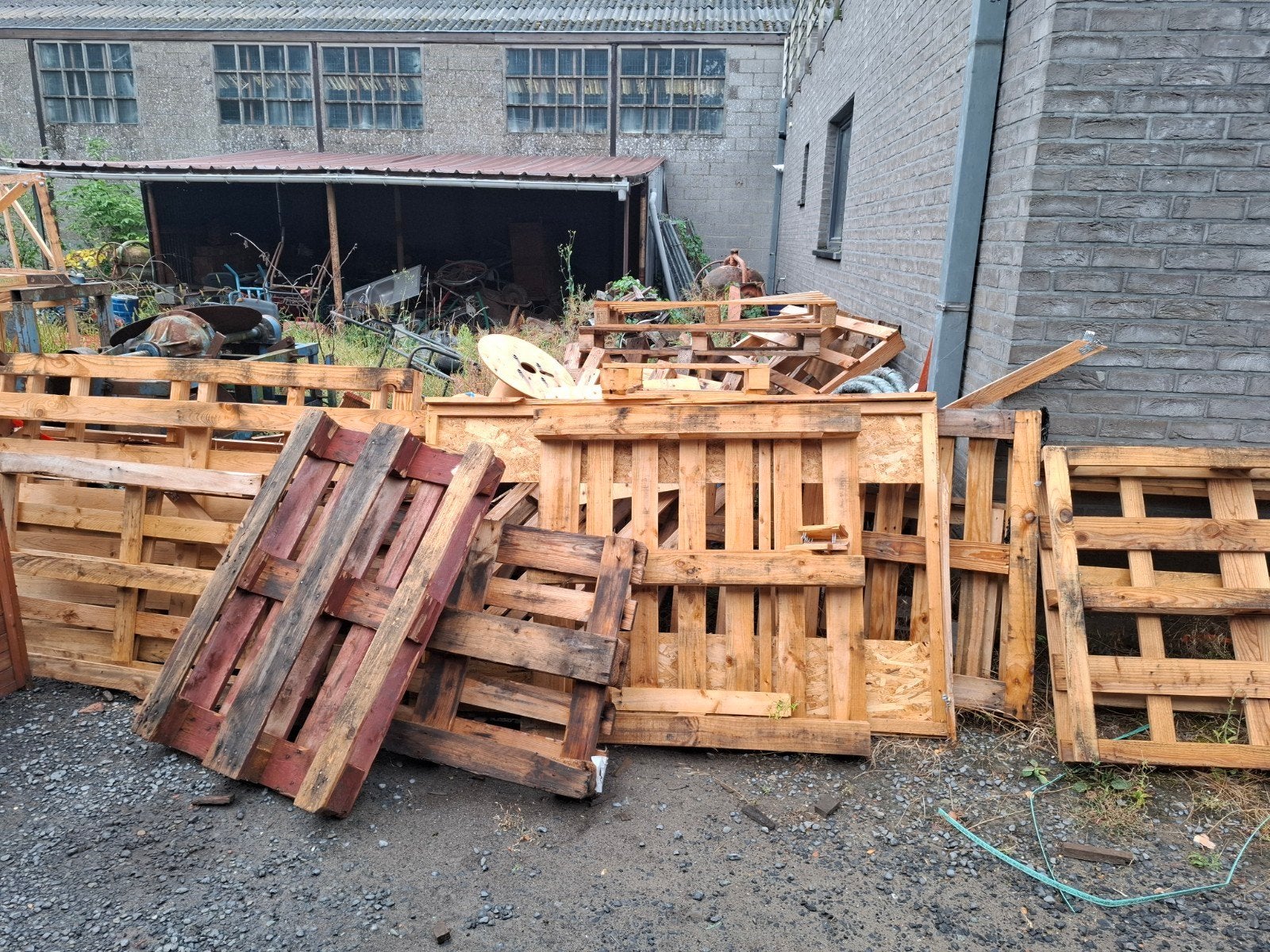 gratis wegwerp palletten., Tuin en Terras, Brandhout, Ophalen