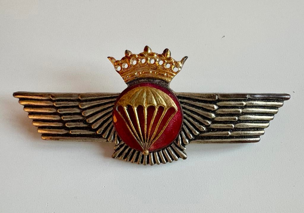 Insigne de parachutiste armee de l’air espagnole annees 1950, Enlèvement ou Envoi