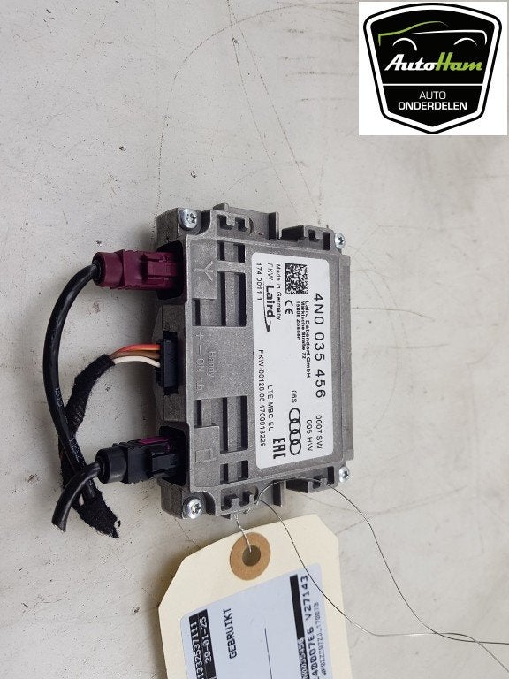 ANTENNE VERSTERKER Porsche Panamera (971G) (|4N0035456|), Dhr. J. Ham, Gebruikt, Administratie@autoham.nl, Porsche