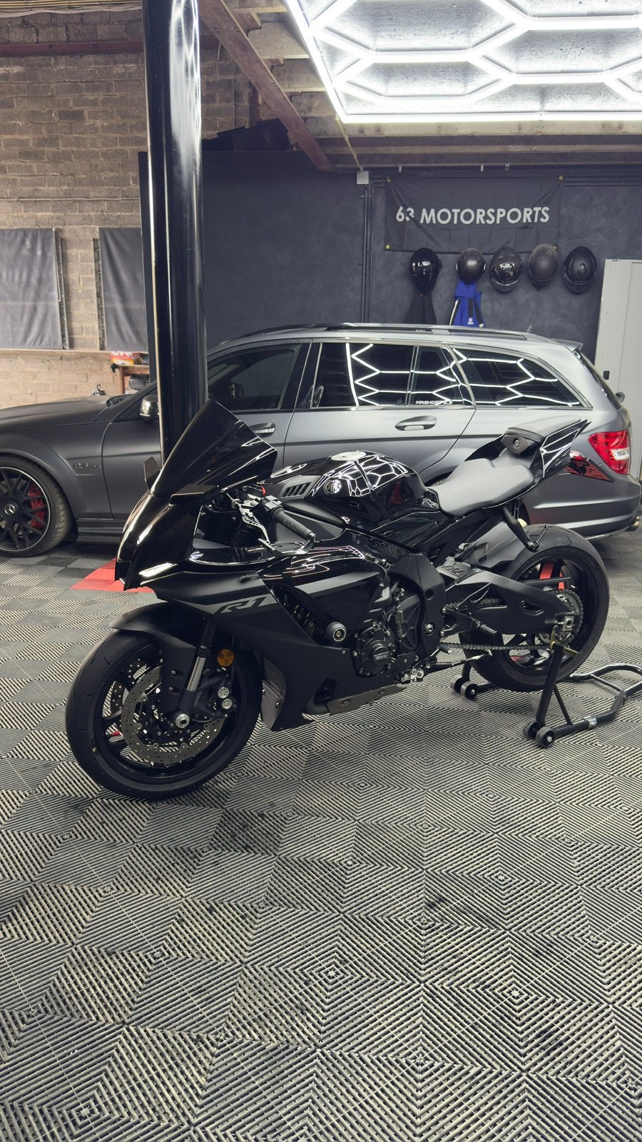 Yamaha R1 2024 BTW/TVA incl, Particulier
