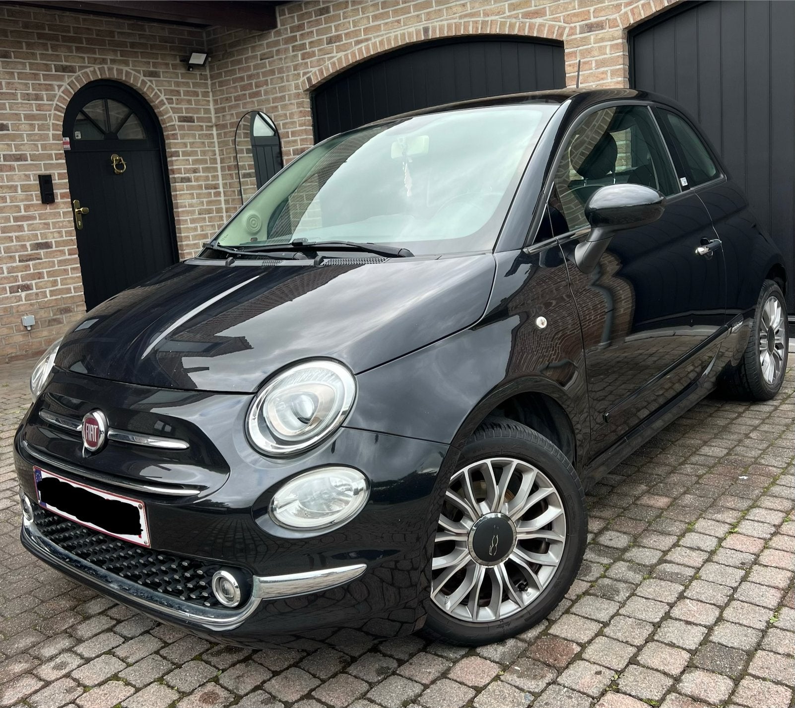 Fiat 500 Deezer•2017•105.000KM•Euro5•Airco, Stof, Zwart, Handgeschakeld, Grijs