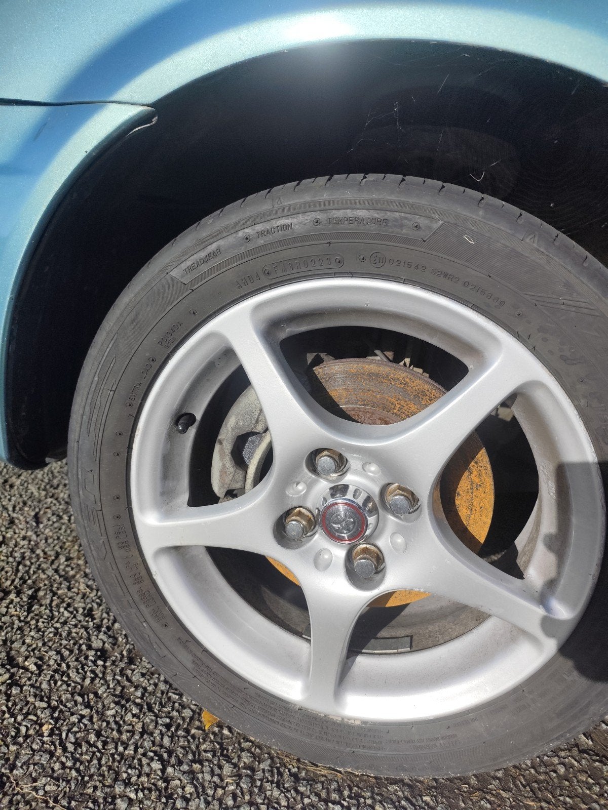 4 Jantes aluminium origine Toyota MR2 (15 pouces)pneu neuf, Autos : Pièces & Accessoires, 15 pouces, Pneus et Jantes, Pneus été