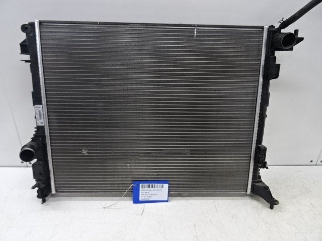 RADIATEUR EAU Renault Scénic IV (RFAJ) (214109798R), Renault, Utilisé, Peter-Huppertz-Straße 5
51063  Köln, DE, Dialog.deutschland@renault.de