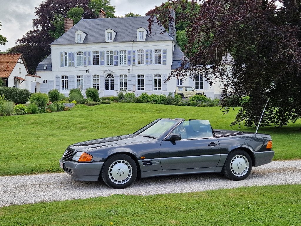 Mercedes SL 300-24 in topstaat, Automaat, 4 zetels, Achterwielaandrijving, Zwart