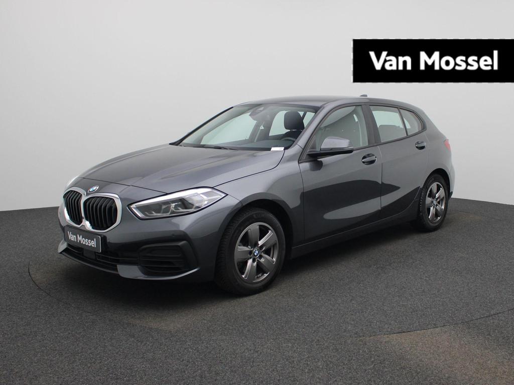 BMW 1 Serie Hatch 118iA (100 kW) (automatique), Autos, 100 kW, Argent ou Gris, Achat, 129 g/km