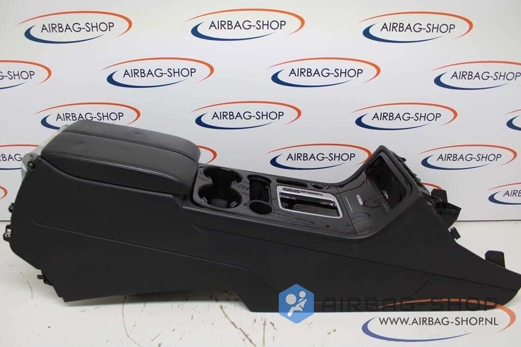 Volkswagen Touareg 7P Middenconsole compleet, Gebruikt, -, -, Ophalen of Verzenden