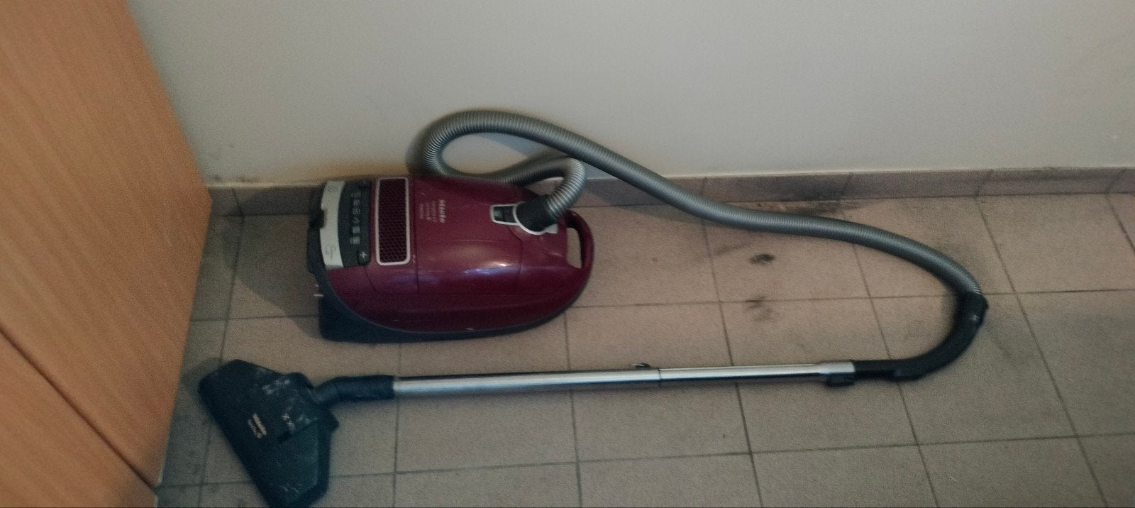 stofzuiger miele, Elektronische apparatuur, Stofzuigers, Ophalen, Miele