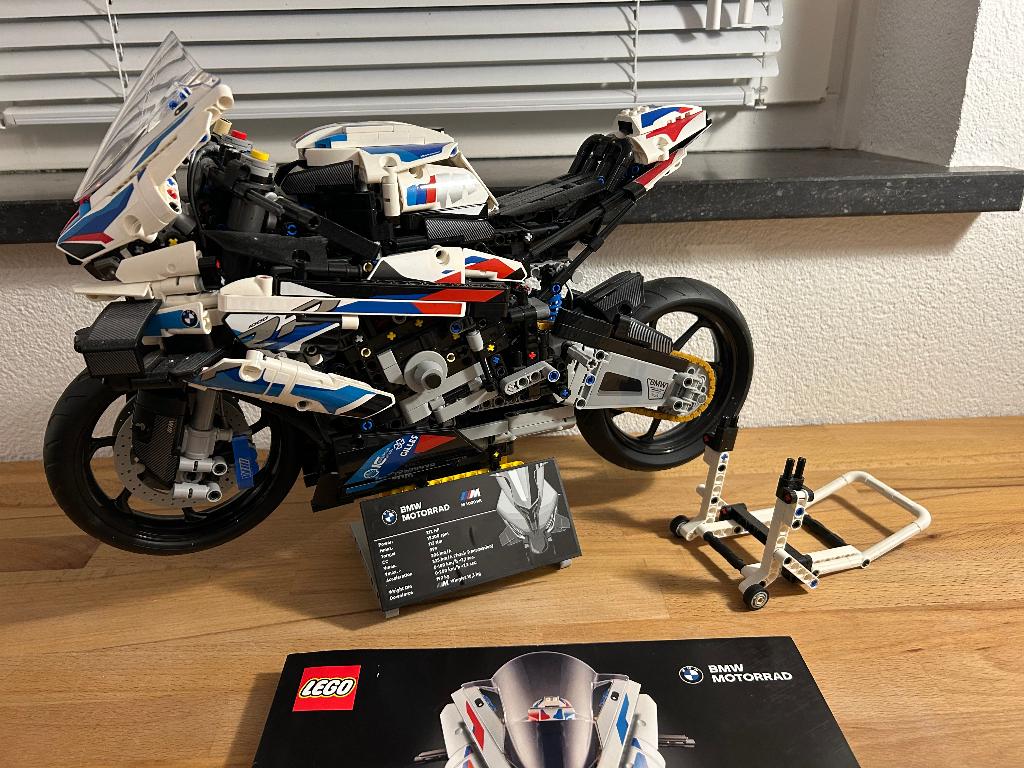 Lego Technic 42130 - BMW M 1000 RR, Lego, Compleet, Ophalen of Verzenden, Zo goed als nieuw