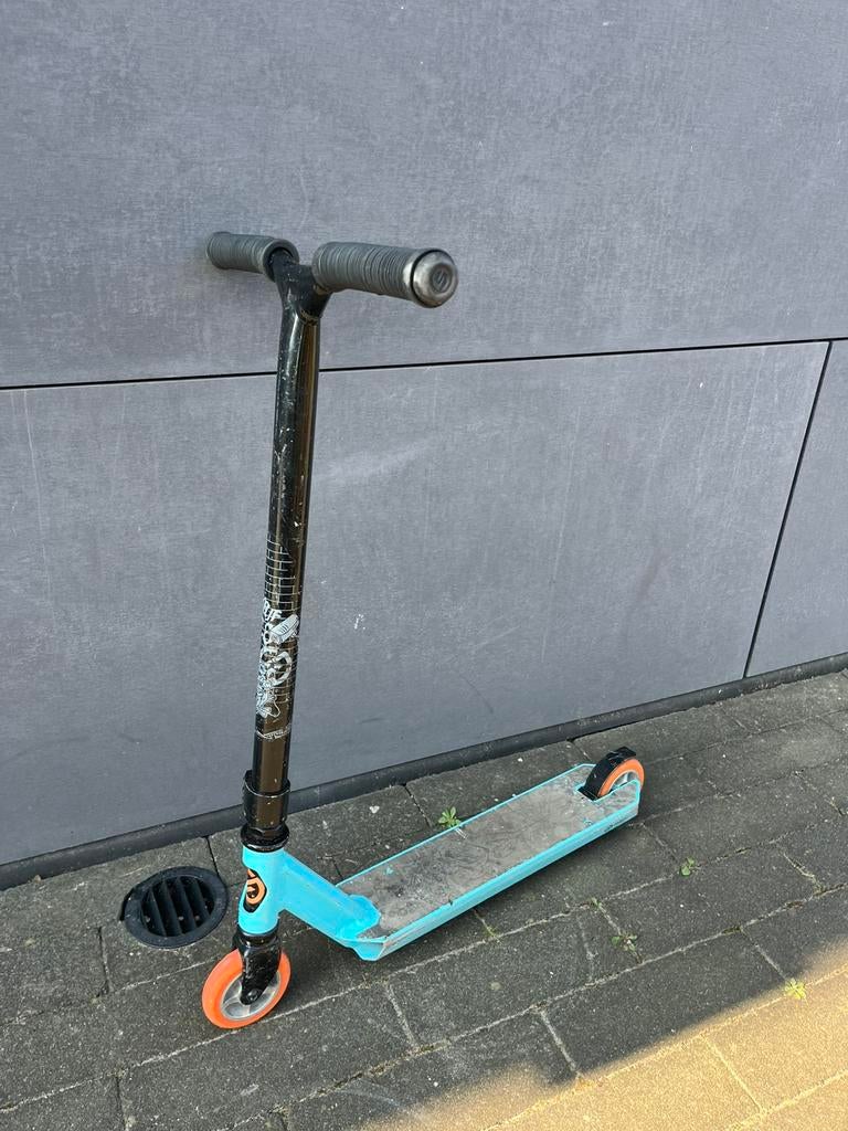Stuntstep, Ophalen, Zo goed als nieuw