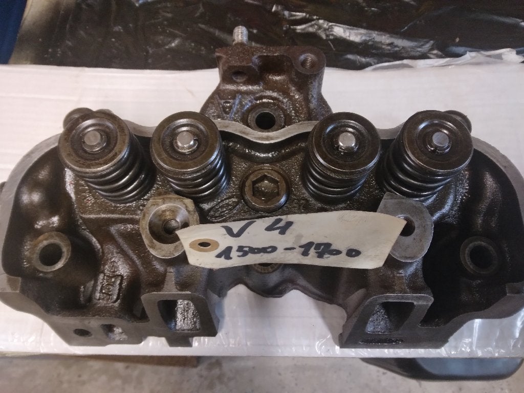 Culasse Ford v4, Enlèvement, Révisé, Ford