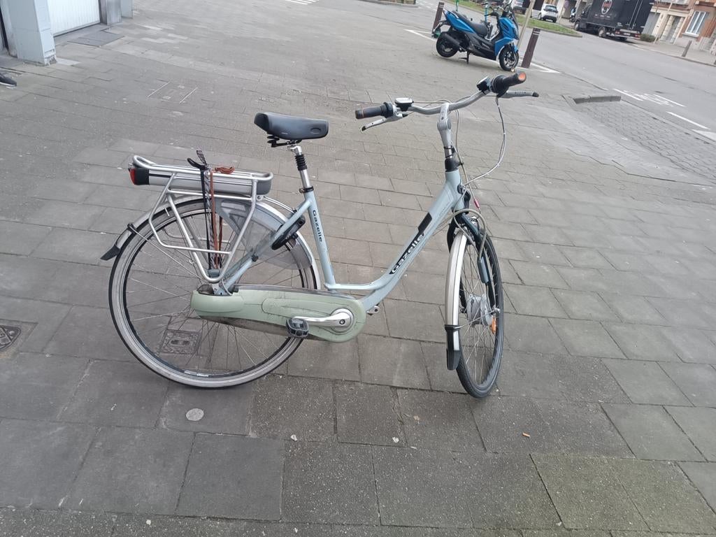 Gazelle damesfiets
Met 7 versnellingen
Banden 28 inch
Banden, Fietsen en Brommers, Ophalen, Gazelle
