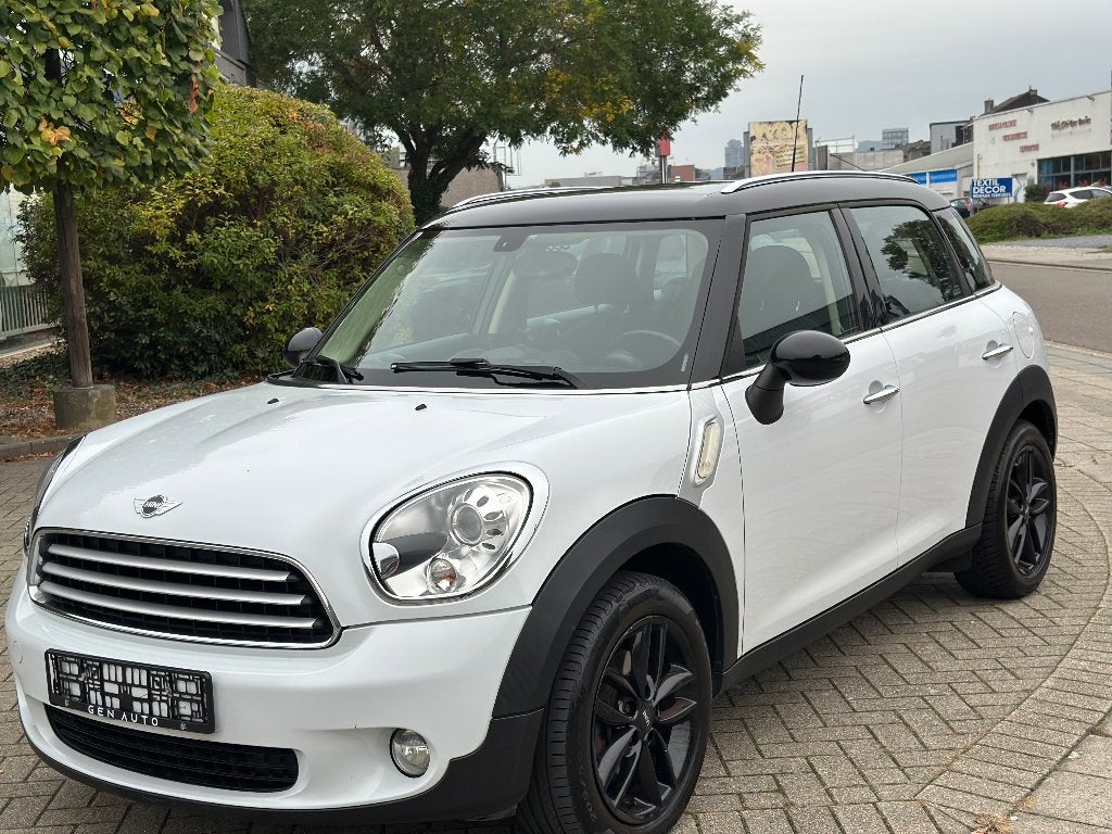 Mini Cooper Countryman 1.6 Benzine Euro 5b Automaat GPS, Auto's, Euro 5, Stof, Bluetooth, Countryman
