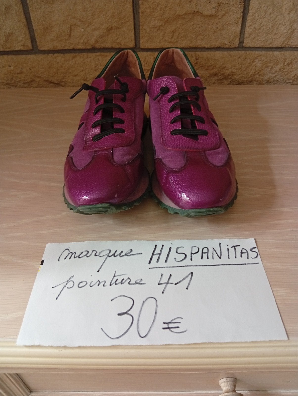 chaussures vestes pantalons robe etc pour dame, Enlèvement