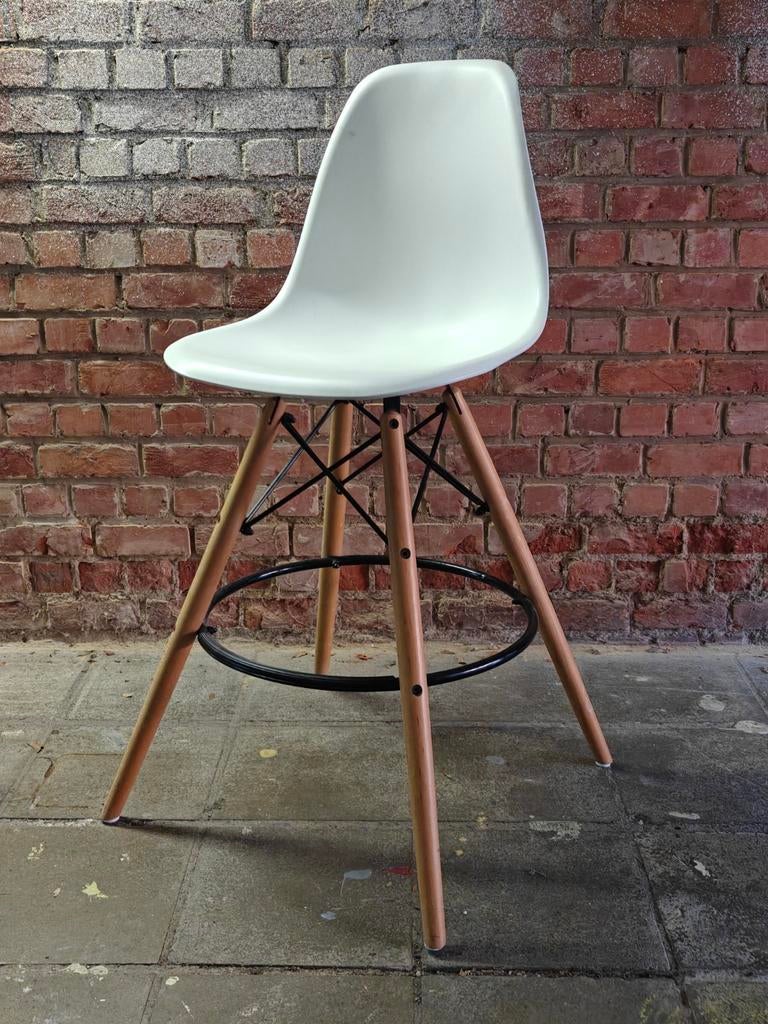 Hoge stoelen x 4, Huis en Inrichting, Barkrukken, Ophalen
