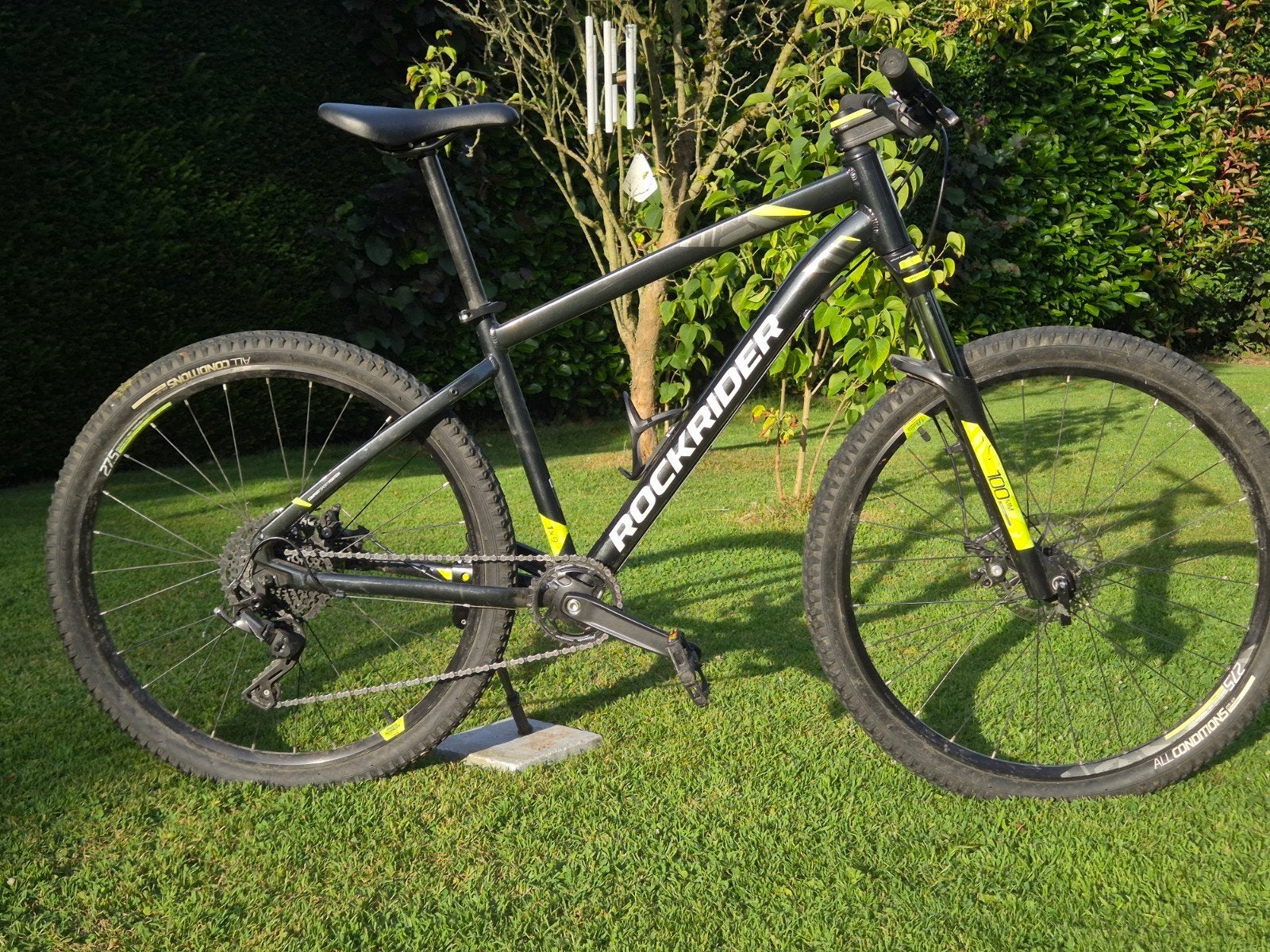 VTT ROCKRIDER taille M, Vélos & Vélomoteurs, Vélos | VTT & Mountainbikes, Frein à disque