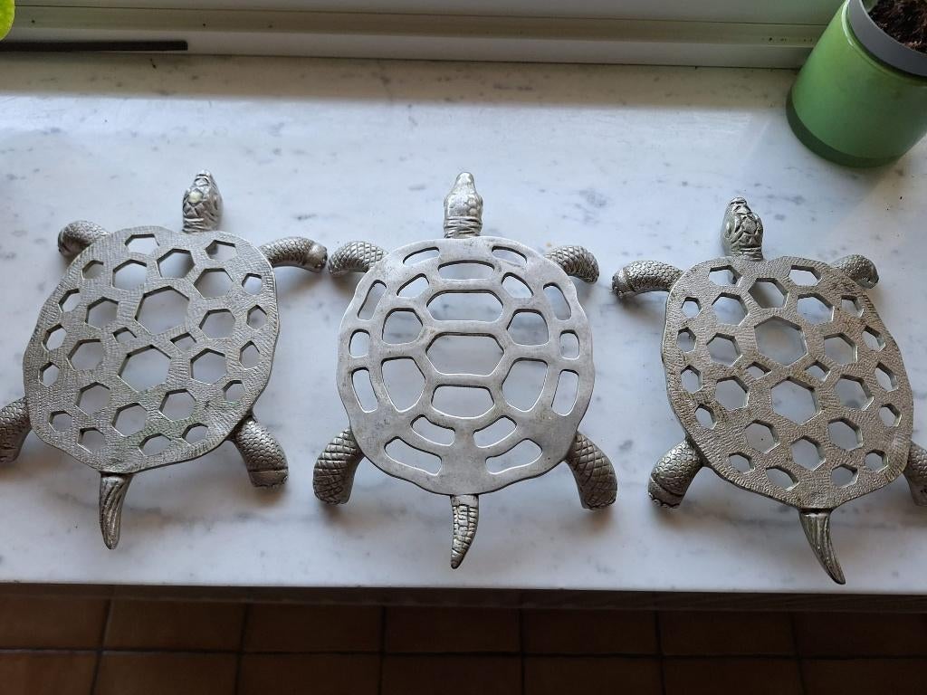Onderzetters (3 stuks) gietijzer schildpad, Enlèvement, Utilisé, Casserole ou poêle