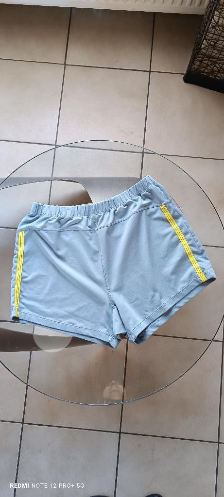 Short bleu, Taille M. (46). Rodéo. 🩳, Sports & Fitness, Football, Comme neuf, Autres types, Taille M, Enlèvement ou Envoi