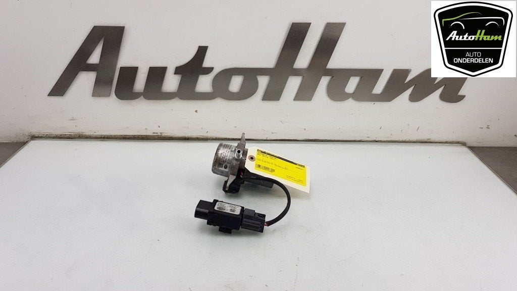 VACUUMPOMP BENZINE Opel Meriva (|13397380|), Gebruikt, Opel