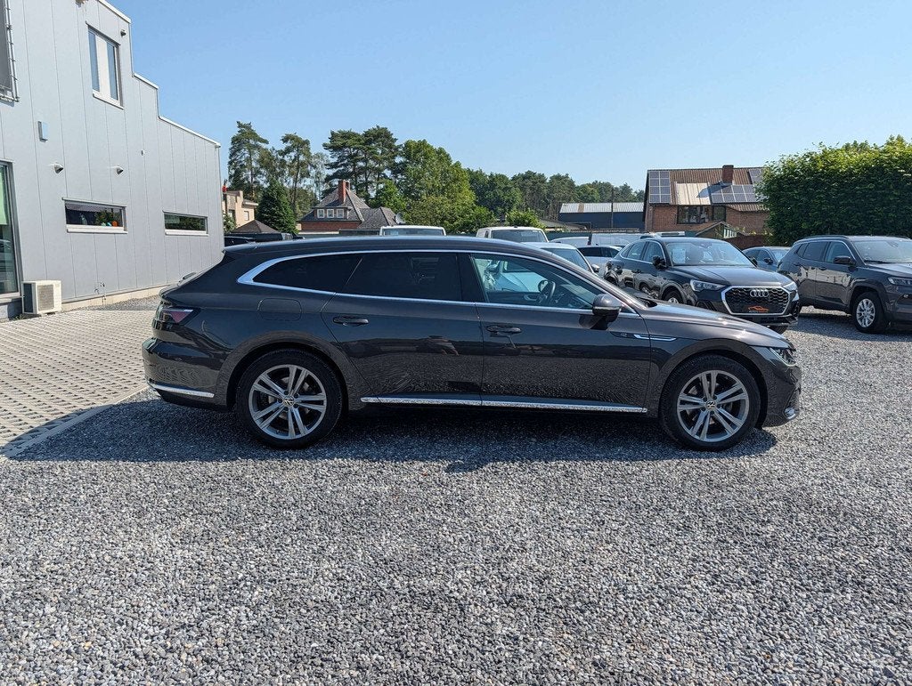 Volkswagen Arteon SB eHybrid 1.4 R-line | ERGOSEATS | NAVI/C, Gebruikt, 4 cilinders, Leder, 5 deurs
