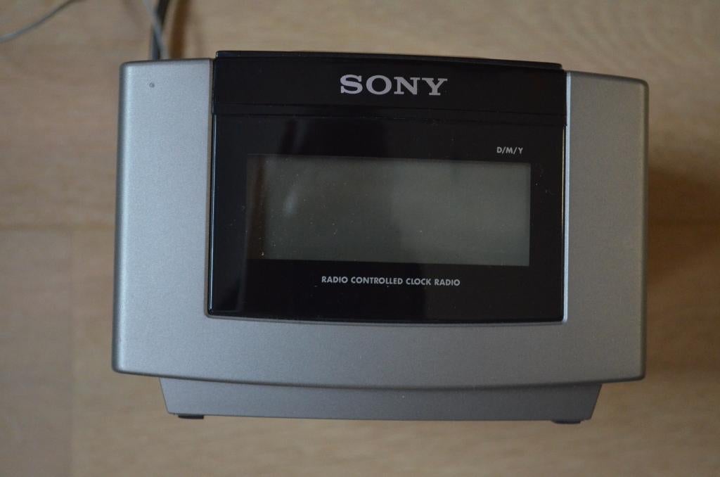 Radio-réveil Sony, Enlèvement ou Envoi, Utilisé, Digital