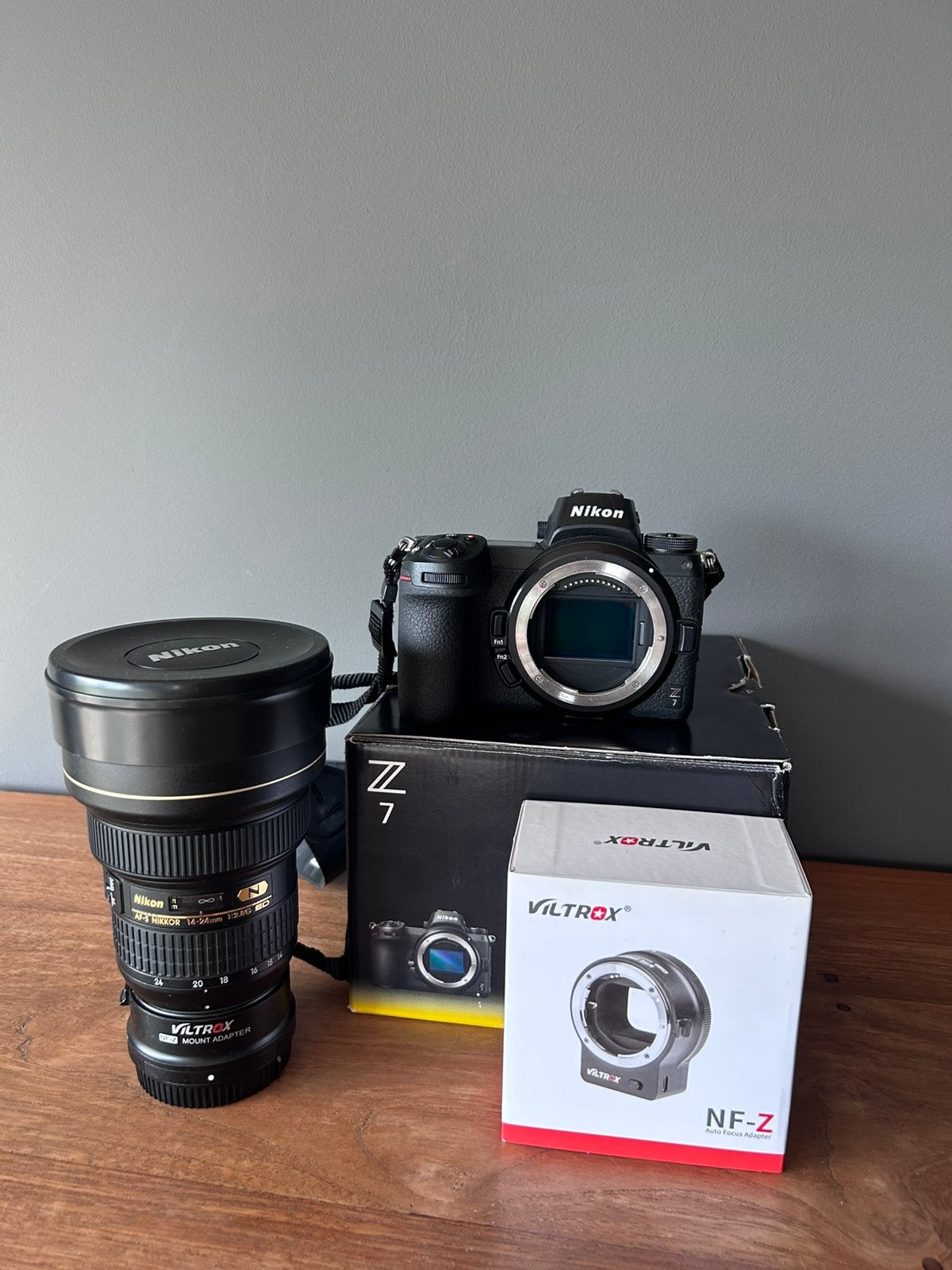 Nikon Z7 set, Enlèvement ou Envoi, Chargeur, 46 mégapixels, Comme neuf