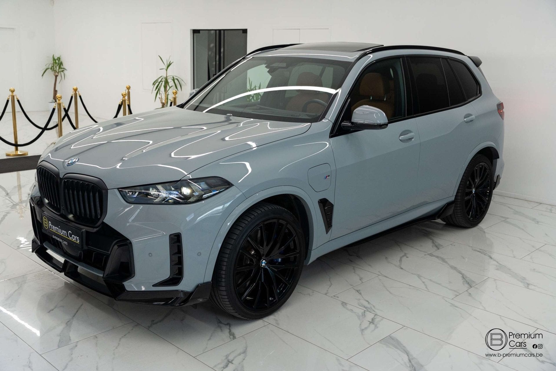 BMW X5 xDrive50e hybrid M-Performance bodykit! Pano, H&K, Ac, Auto's, BMW, Automaat, Dealer onderhouden, Gebruikt, 3200 kg