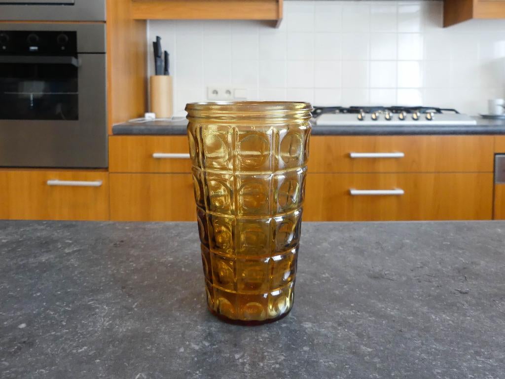 Oranje glazen vaas, Oranje, Ophalen of Verzenden, Minder dan 50 cm, Glas