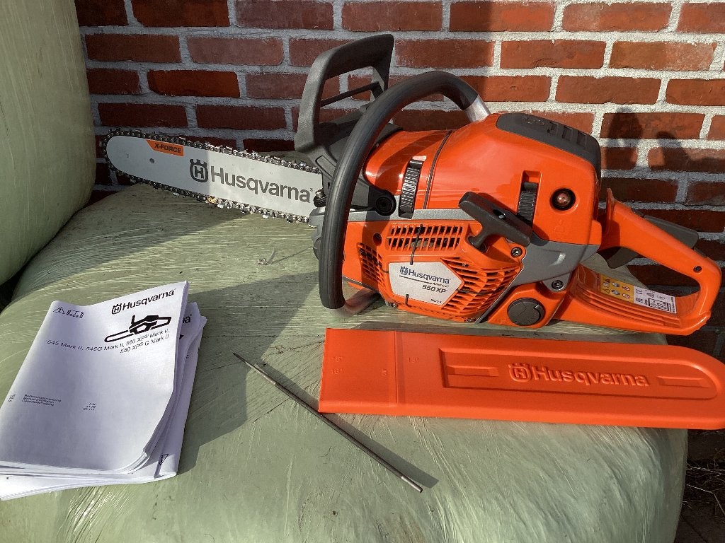 Te koop Husqvarna kettingzaag 550XP Mark II, Ophalen, Kettingzaag, Nieuw, 1200 watt of meer