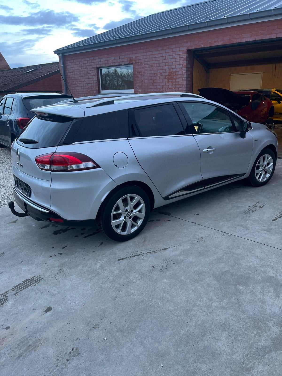 Renault Clio Grandtour avec garantie 2019, Autos, Argent ou Gris, Achat, 898 cm³, Euro 6