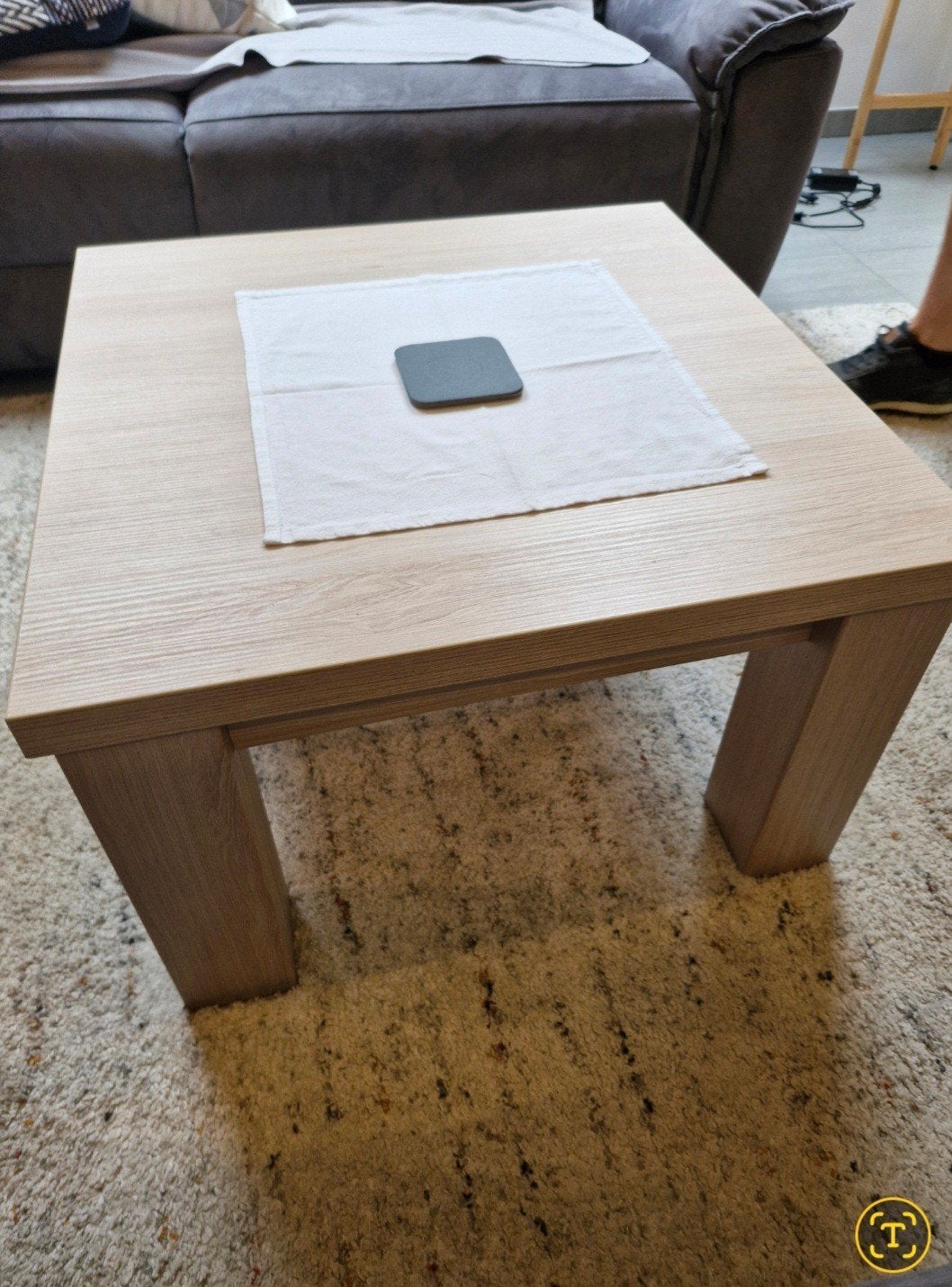 stevige salontafel, Ophalen