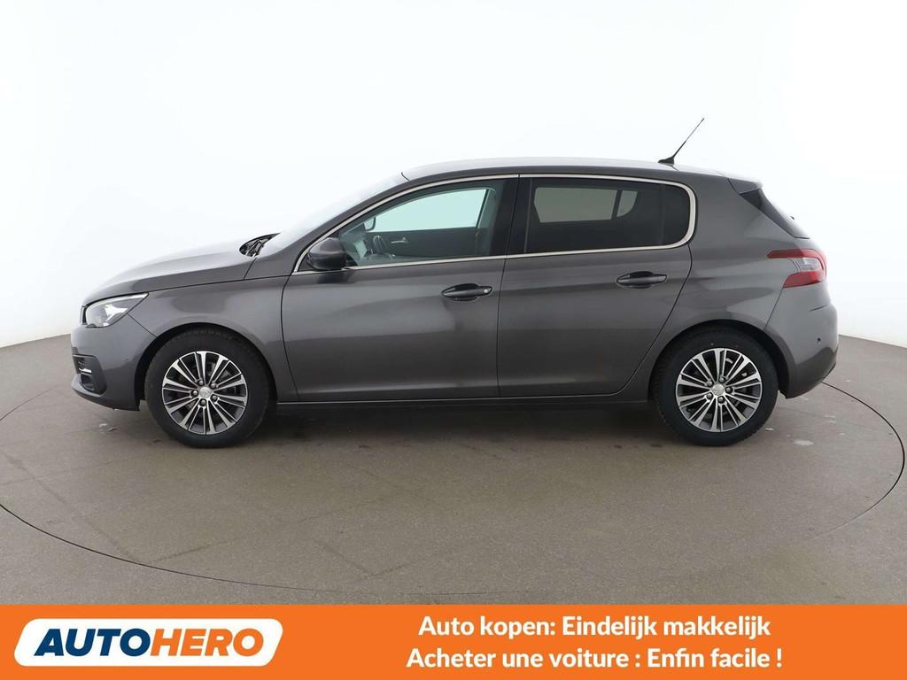 Peugeot 308 1.2 PureTech Allure Pack (bj 2021, automaat), Gebruikt, Euro 6, 1199 cc, Lichtsensor