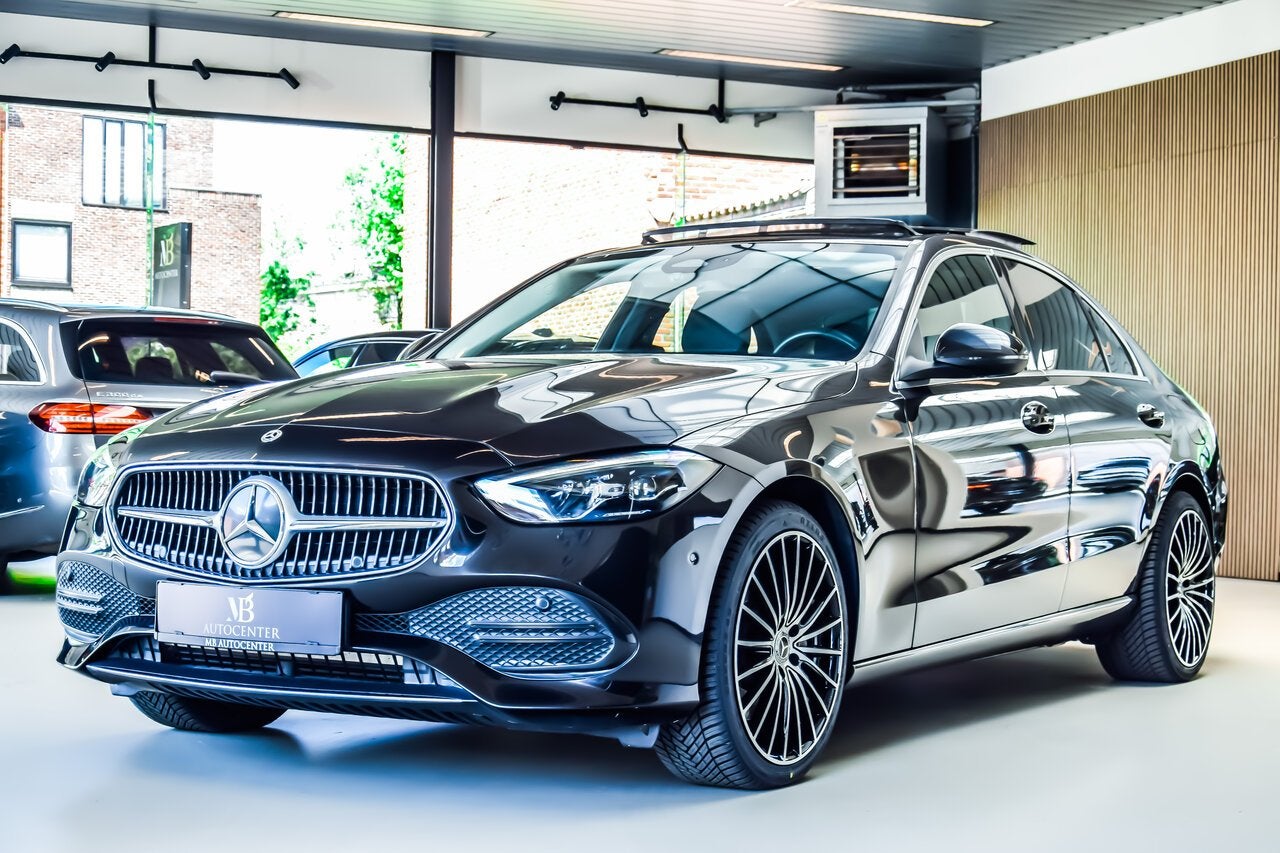 Mercedes-Benz C 300 e PHEV Avantgarde 09/2022 - Pano!!, Auto's, 4 deurs, 0 min, Bedrijf, Hybride Elektrisch/Benzine