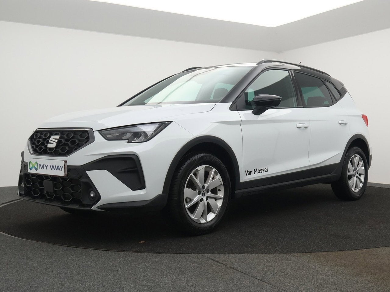 Seat Arona Arona Play Plus 1.0 TSI 115pk DSG - AUTOMAAT - DE, Achat, Arona, Entreprise, Automatique