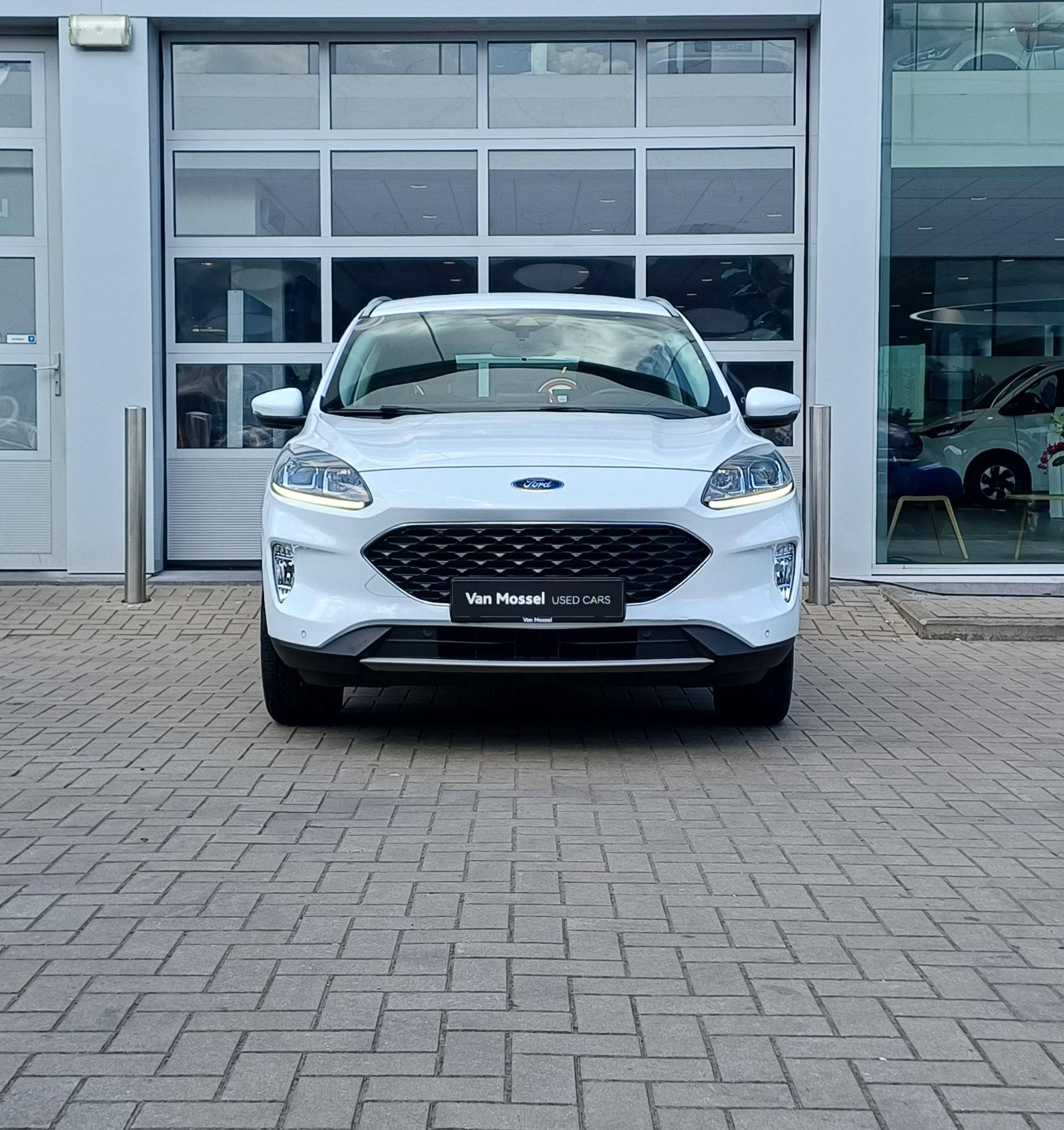 Ford Kuga 2.5i PHEV Aut. 165kW (automatique), Autos, 32 g/km, Electronic Stability Program (ESP), 2500 cm³, Entreprise