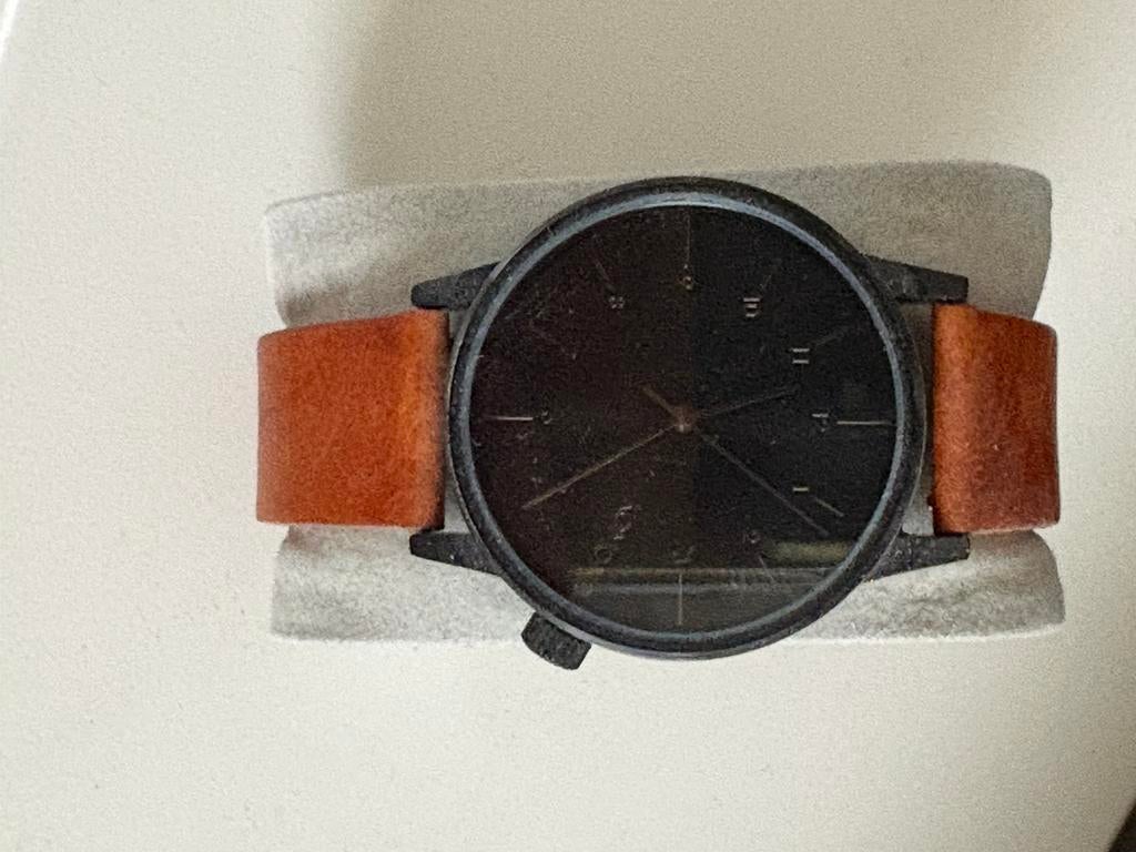 Mooi herenhorloge komodo, Enlèvement, Comme neuf