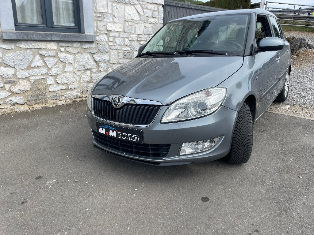 🛑SKODA FABIA 2013 TDI  💰 MARCHAND EXPORT, Autos, Euro 5, Achat, Entreprise, Capteur de stationnement