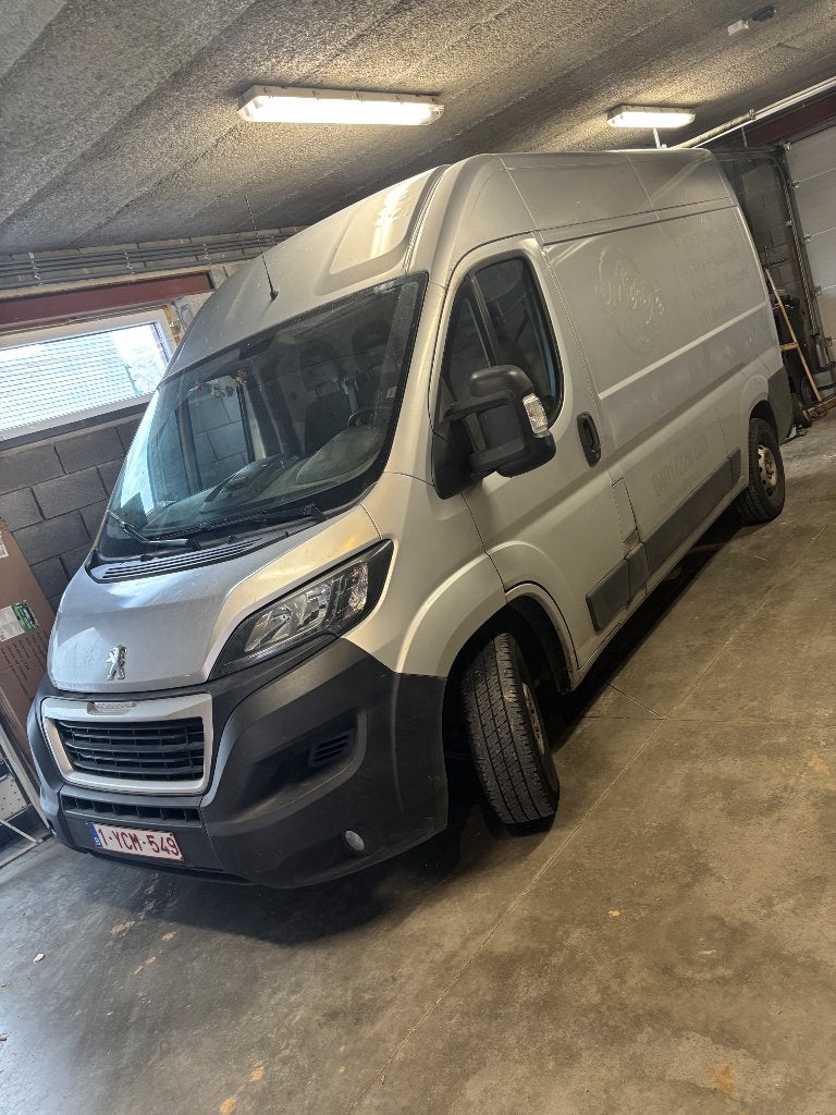 Peugeot boxer, Autos, Achat, Euro 6, 3 places, Boîte manuelle
