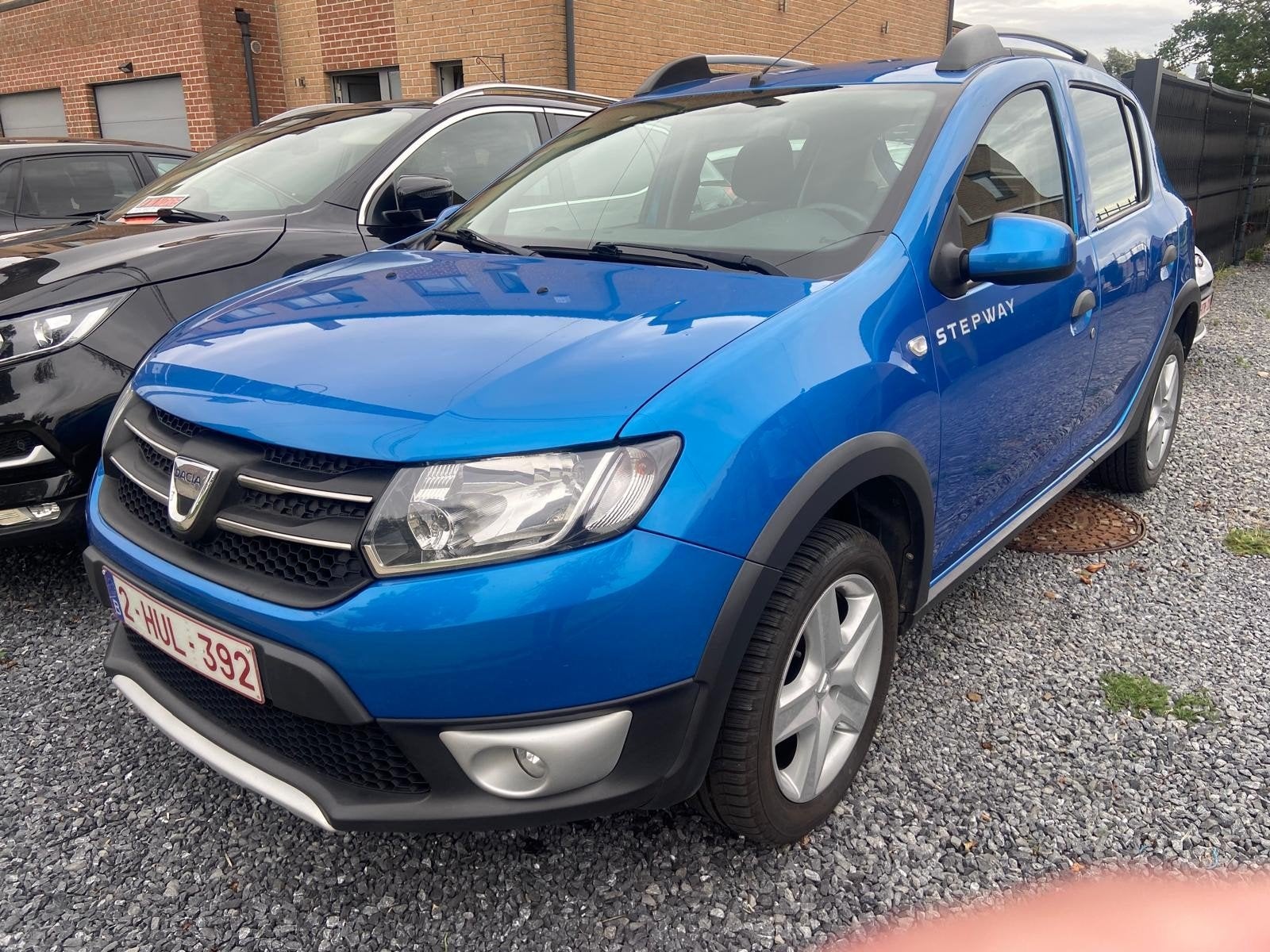 dacia sandero stepway 900tce 90 ch airco/gps, Achat, Boîte manuelle, Entretenue par le concessionnaire, Noir