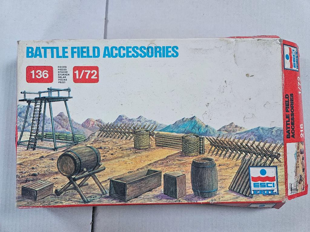 MAQUETTE  ESCI BATTLEFIELD  ACCESSORIES, Enlèvement