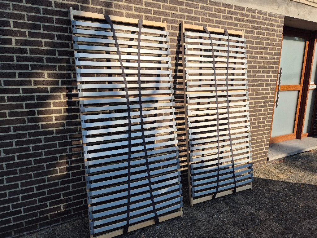 Paire de sommier IKEA Lönset 180x200 état neuf, Ophalen, Tweepersoons, Zo goed als nieuw, Bedbodem