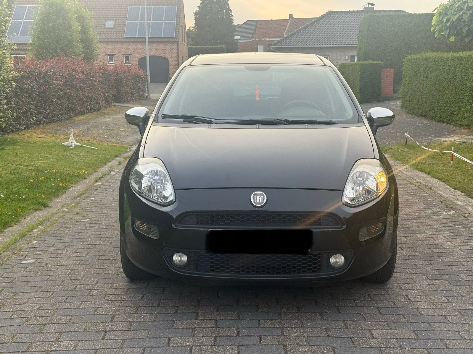 Fiat punto 1.2 benzine 2015 euro6b met keuring, Auto's, 4 deurs, Zwart, Handgeschakeld, Particulier