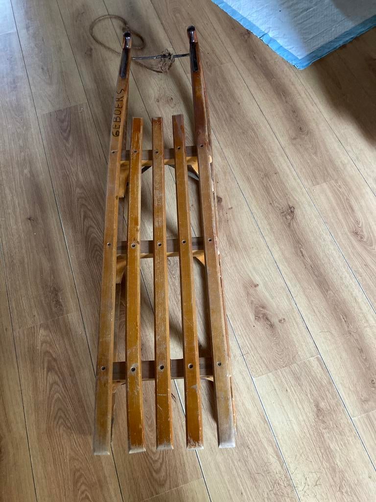 Houten slede, Ophalen, Gebruikt