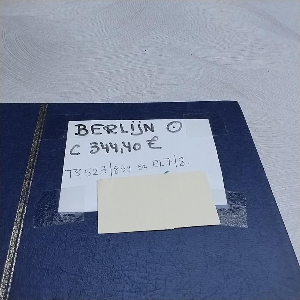 Berlin estampillé ts.523/839, code Bl 7/8 344,40€., Enlèvement ou Envoi