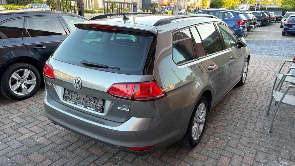VW Golf 7 1.2TSi * 2017 * Benzine, Stof, Euro 6, 4 cilinders, Parkeersensor