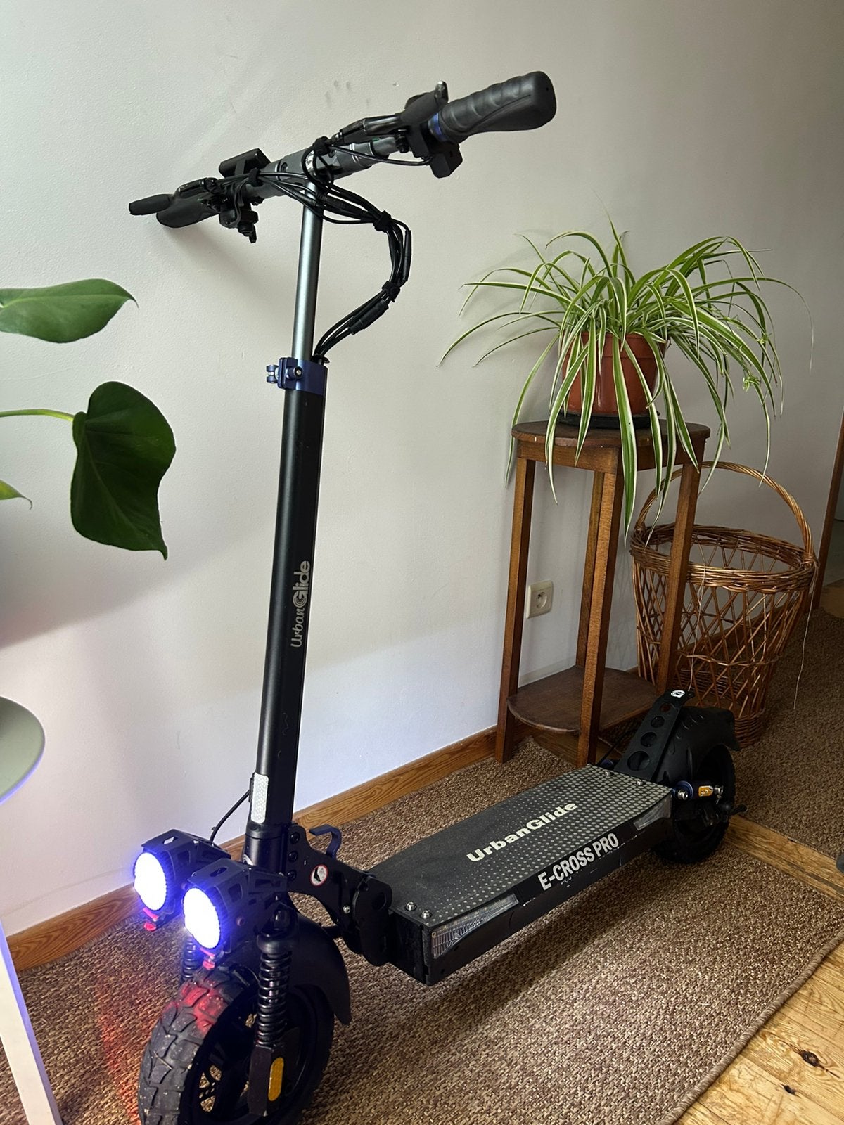 Trottinettes électriques E-cross pro, Ophalen, Zo goed als nieuw