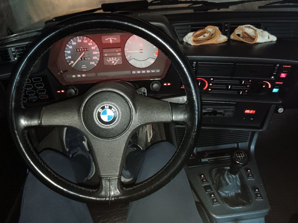 BMW e24 AC, stuurbekrachtiging, abs, Original, foto 10