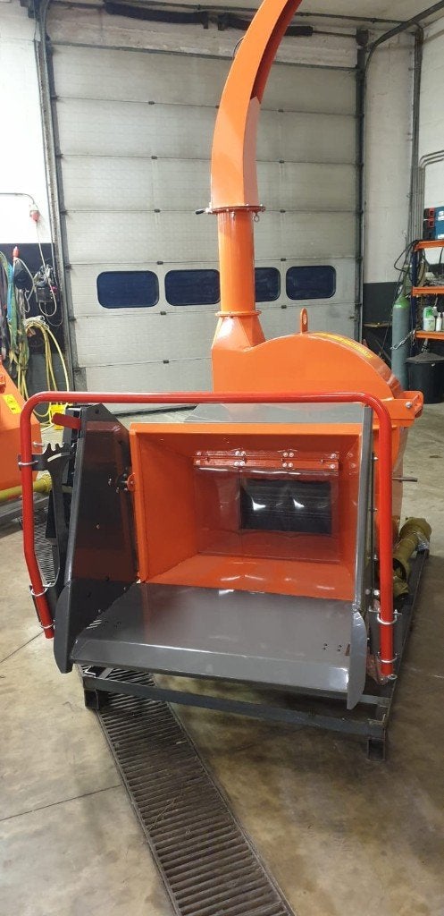 Houthakselaar BX102RSH met onafhankelijke eigen hydrauliek, Zakelijke goederen, Landbouw | Werktuigen, Ophalen, Serretuinbouw